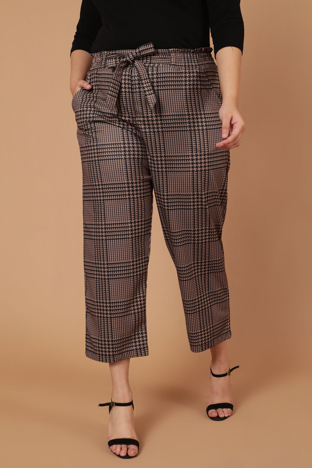 Buy Black High Rise Houndstooth Jeggings Online In India.