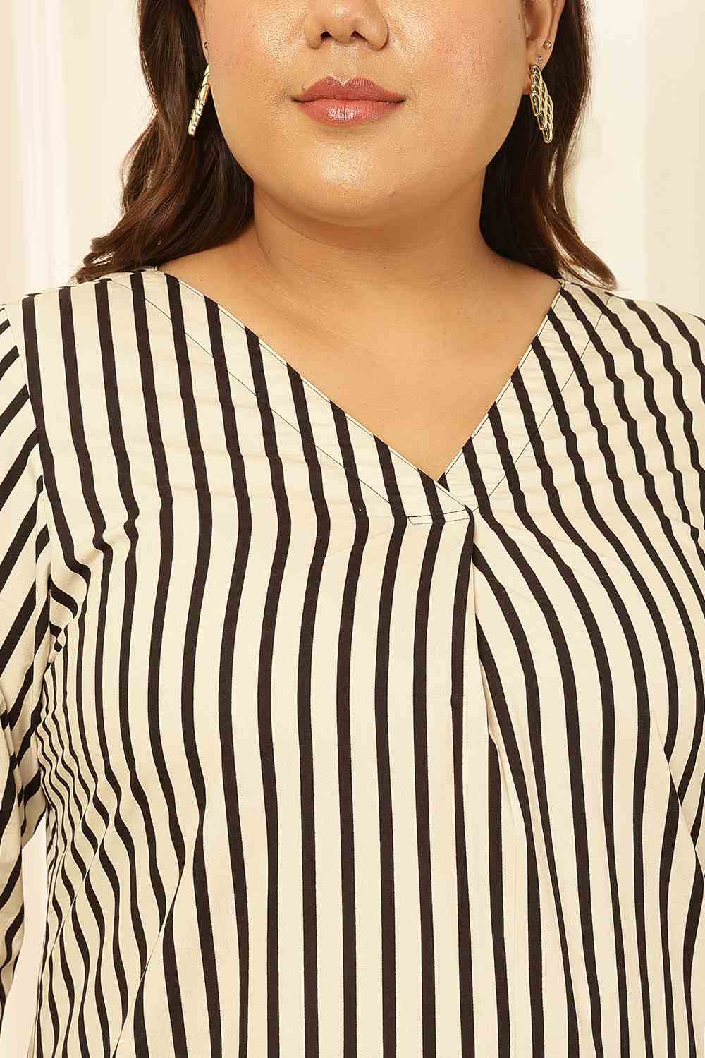 Comfortable Plus Size Black & White Striped Cotton Kurta