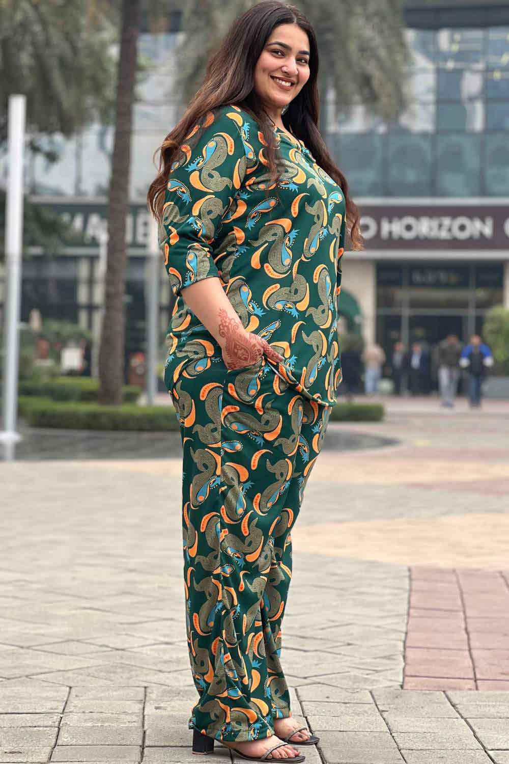 Plus Size Green Abstract Coord Set for Women