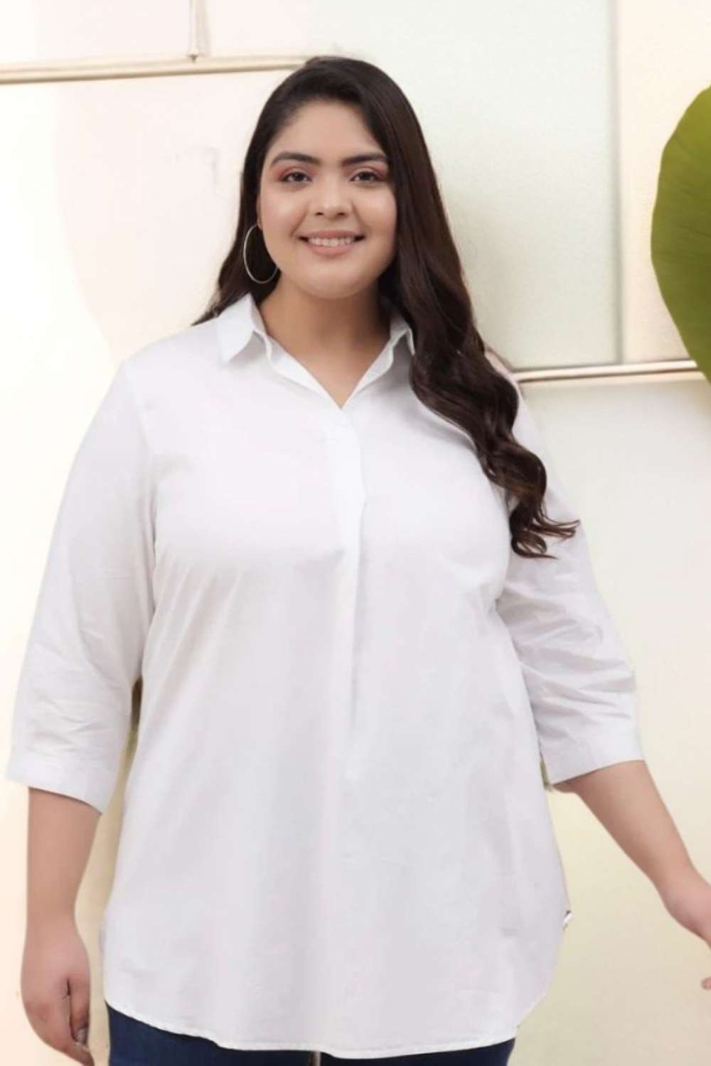 Women's Plus Size White Centre Pleat Shirt