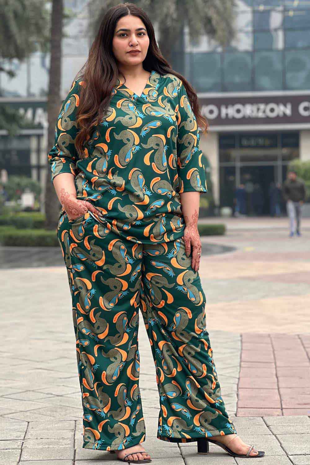 Plus Size Plus Size Green Abstract Coord Set