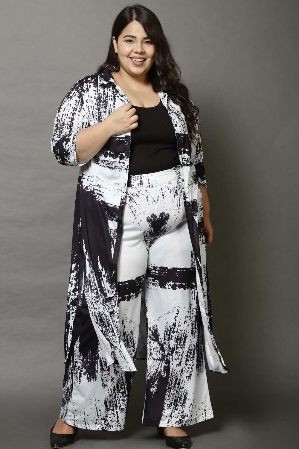 Plus Size Black Abstract Print Coord Set for Women