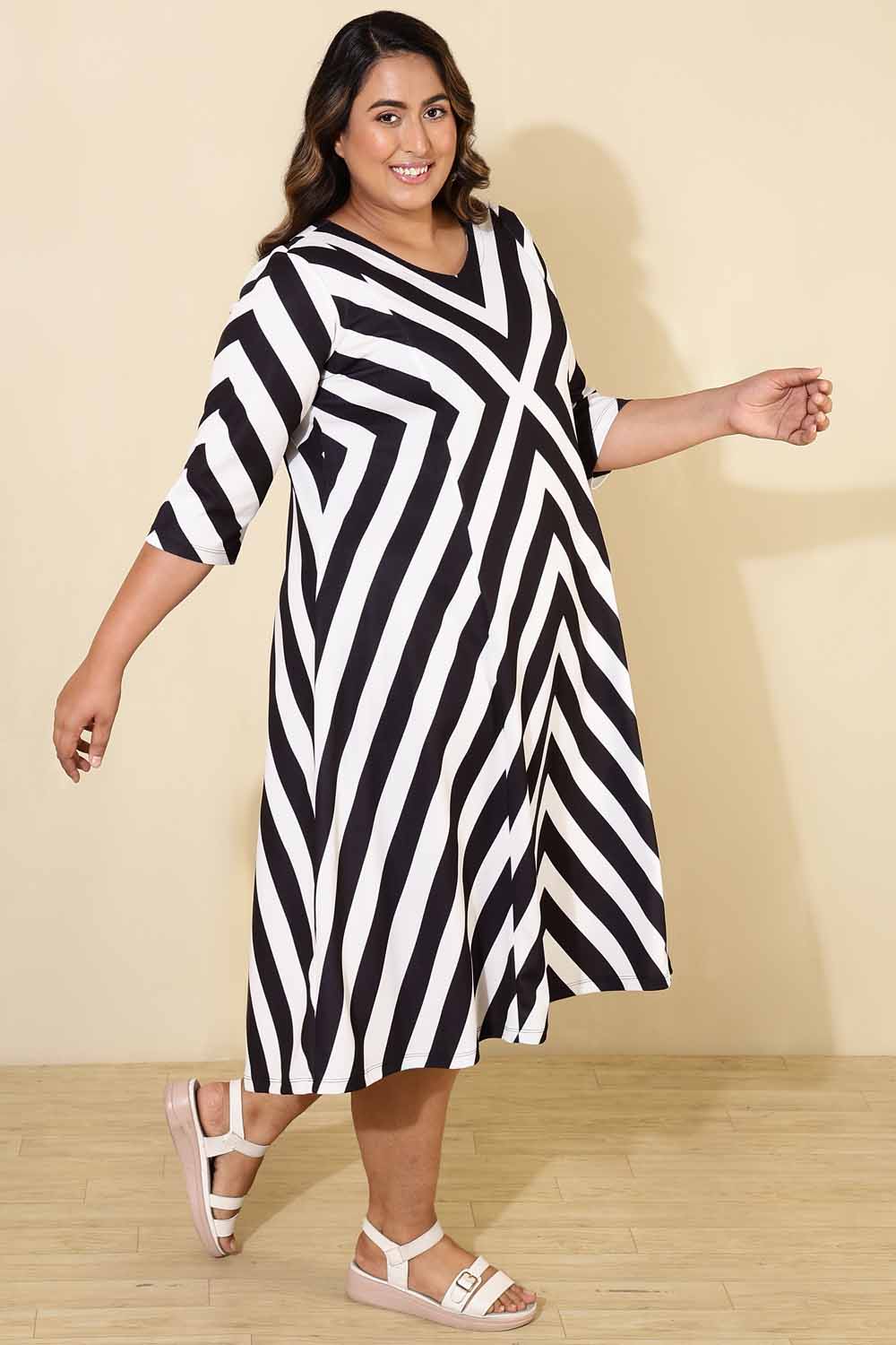 Plus Size Black White Monochromatic A line Dress for Women