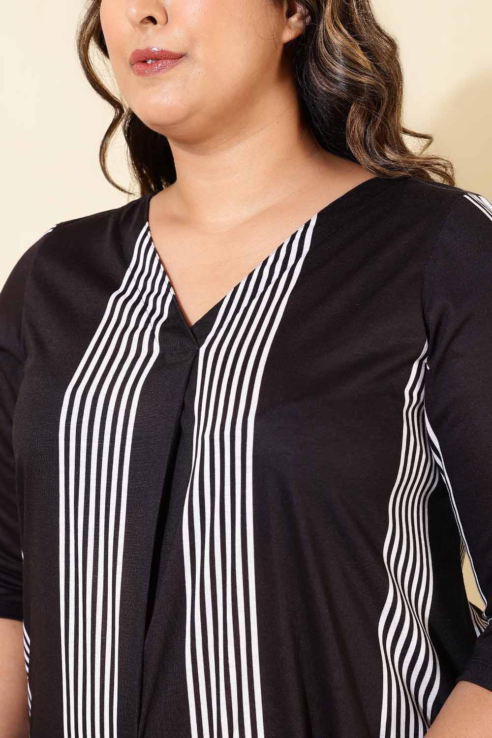 Plus Size Black White Striped Centre Pleat Top for Women