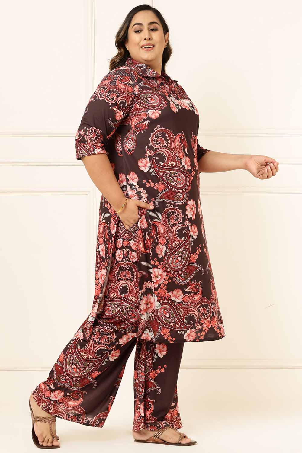 Plus Size Brown Floral Printed Coord Set for Women