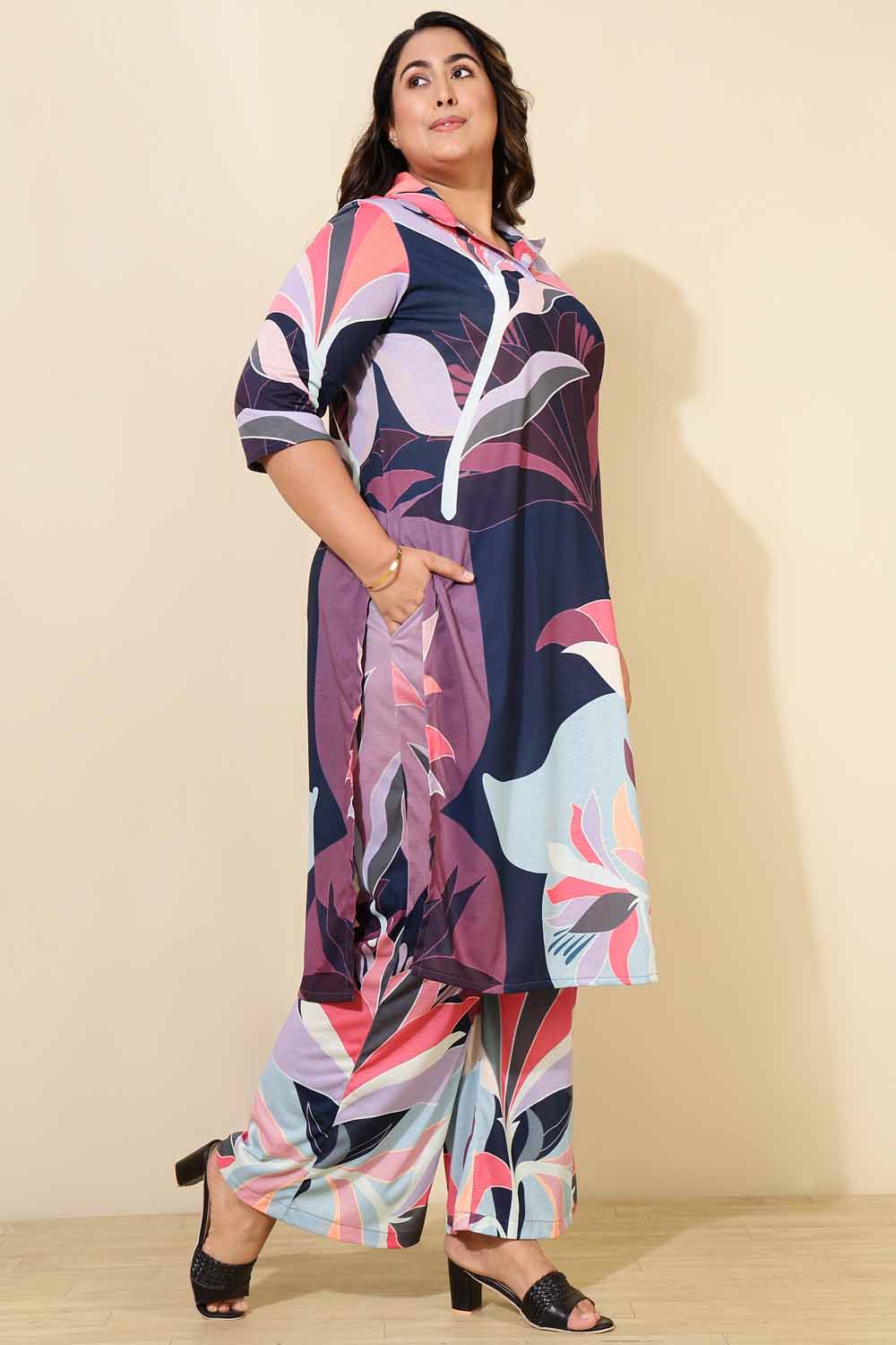 Comfortable Plus Size Pink Blue Print Co-ord Set