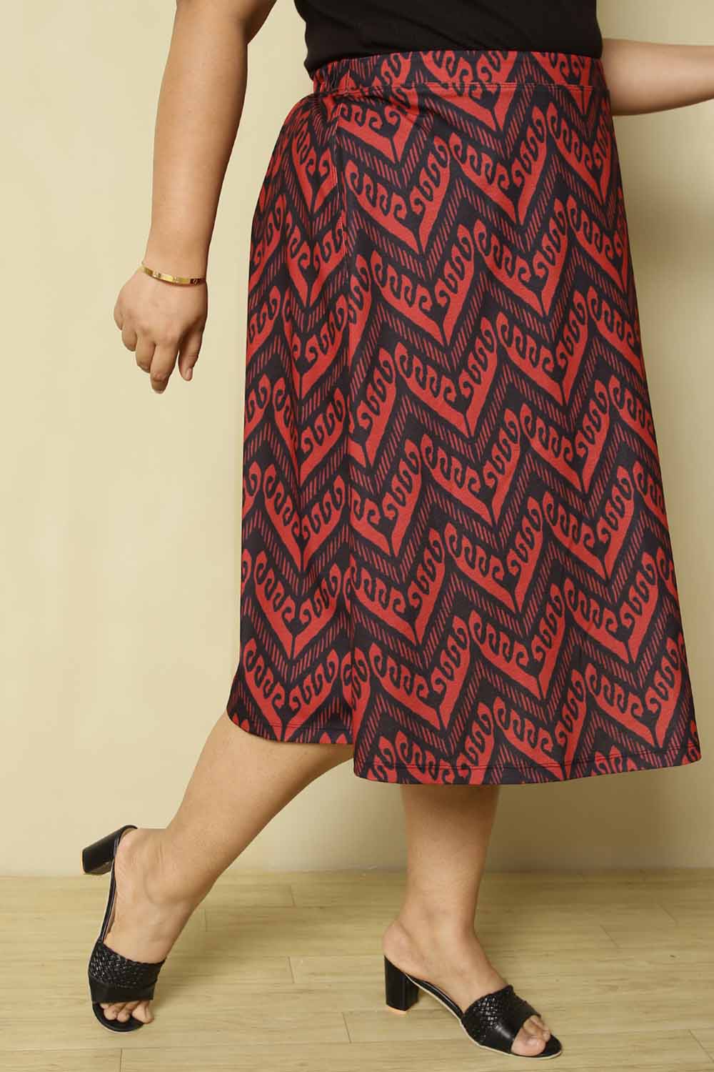 Plus Size Plus Size Black Red Printed Midi Skirt