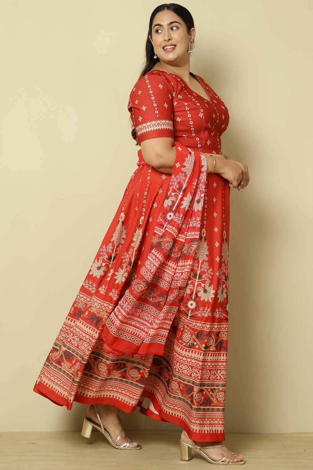 Plus Size Plus Size Red Ethnic Print Lehenga