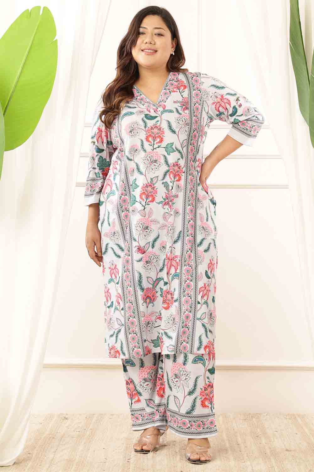 Plus Size Plus Size Light Blue Floral V Neck Kurta Coord Set