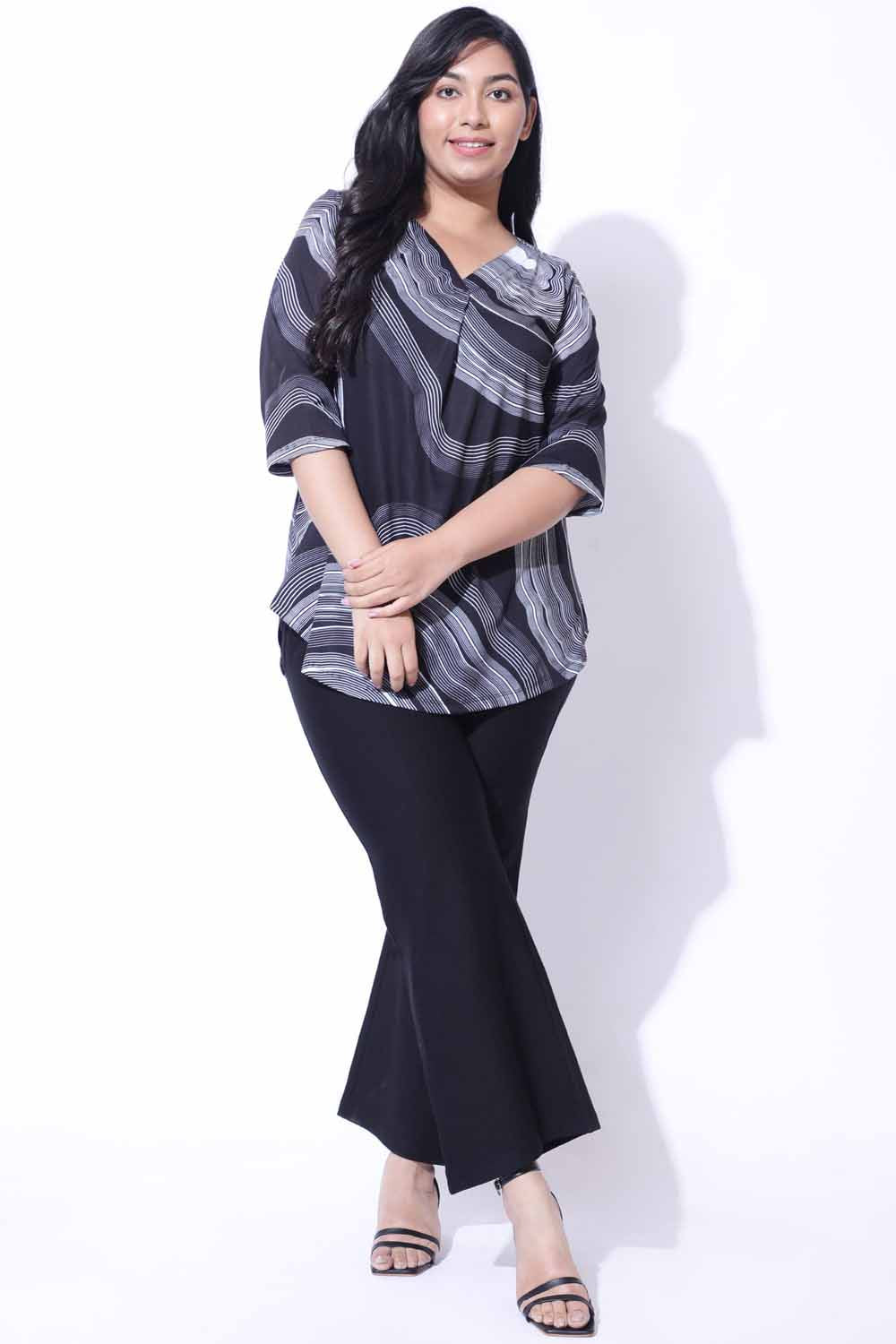 Plus Size Marble Print Centre Pleat Top