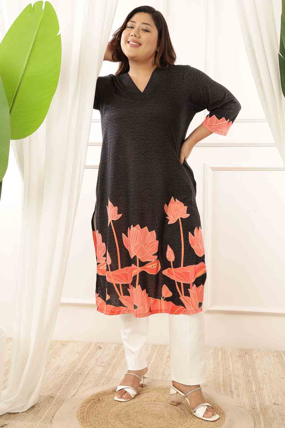 Plus Size Black Floral V Neck Kurta