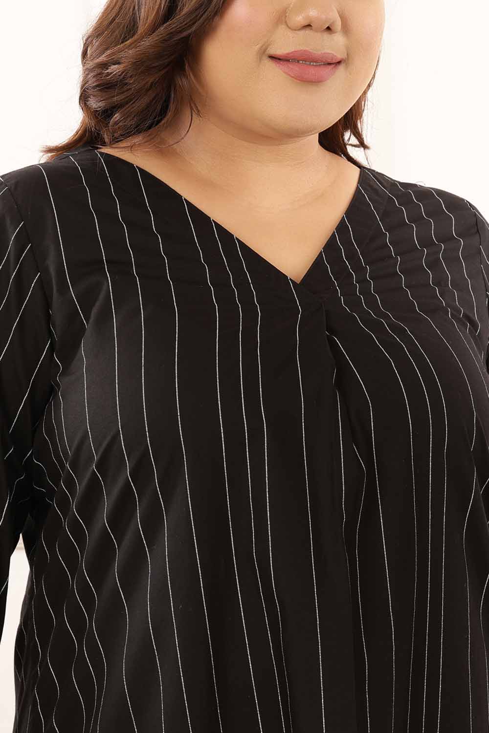 Comfortable Plus Size Black Stripe Cotton Kurta