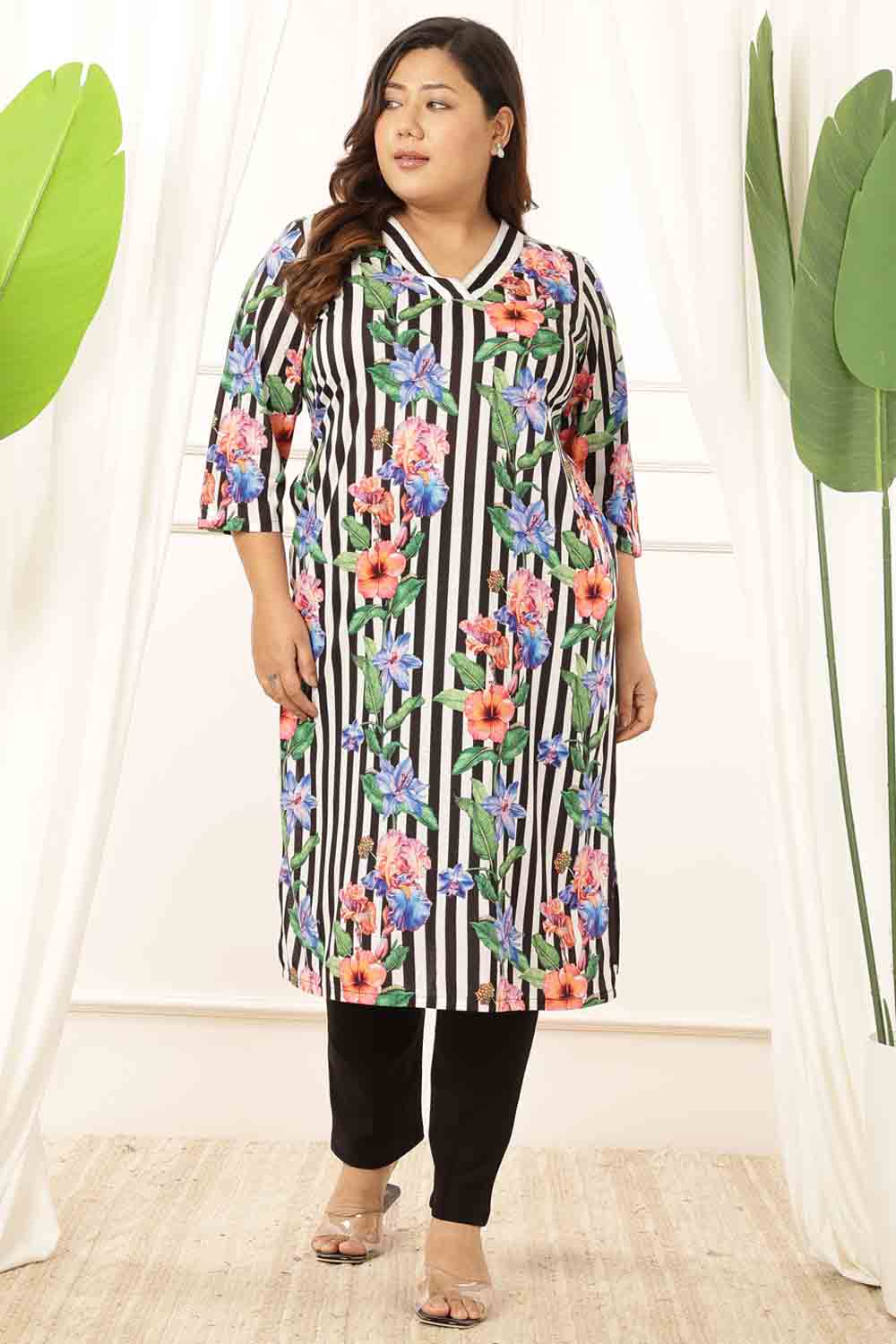 Plus Size Plus Size Black Floral Stripes Kurta