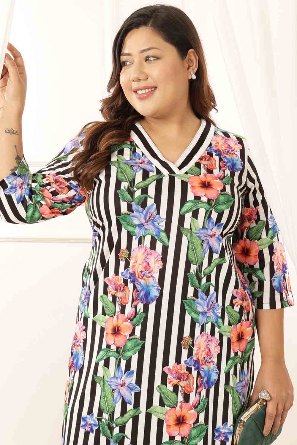 Plus Size Black Floral Stripes Kurta