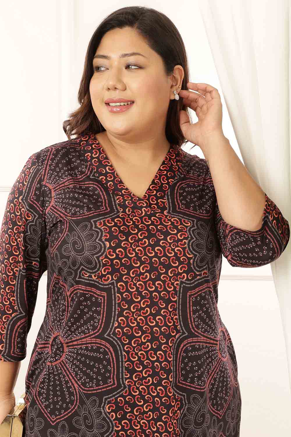 Plus Size Maroon Floral V Neck Kurta for Women