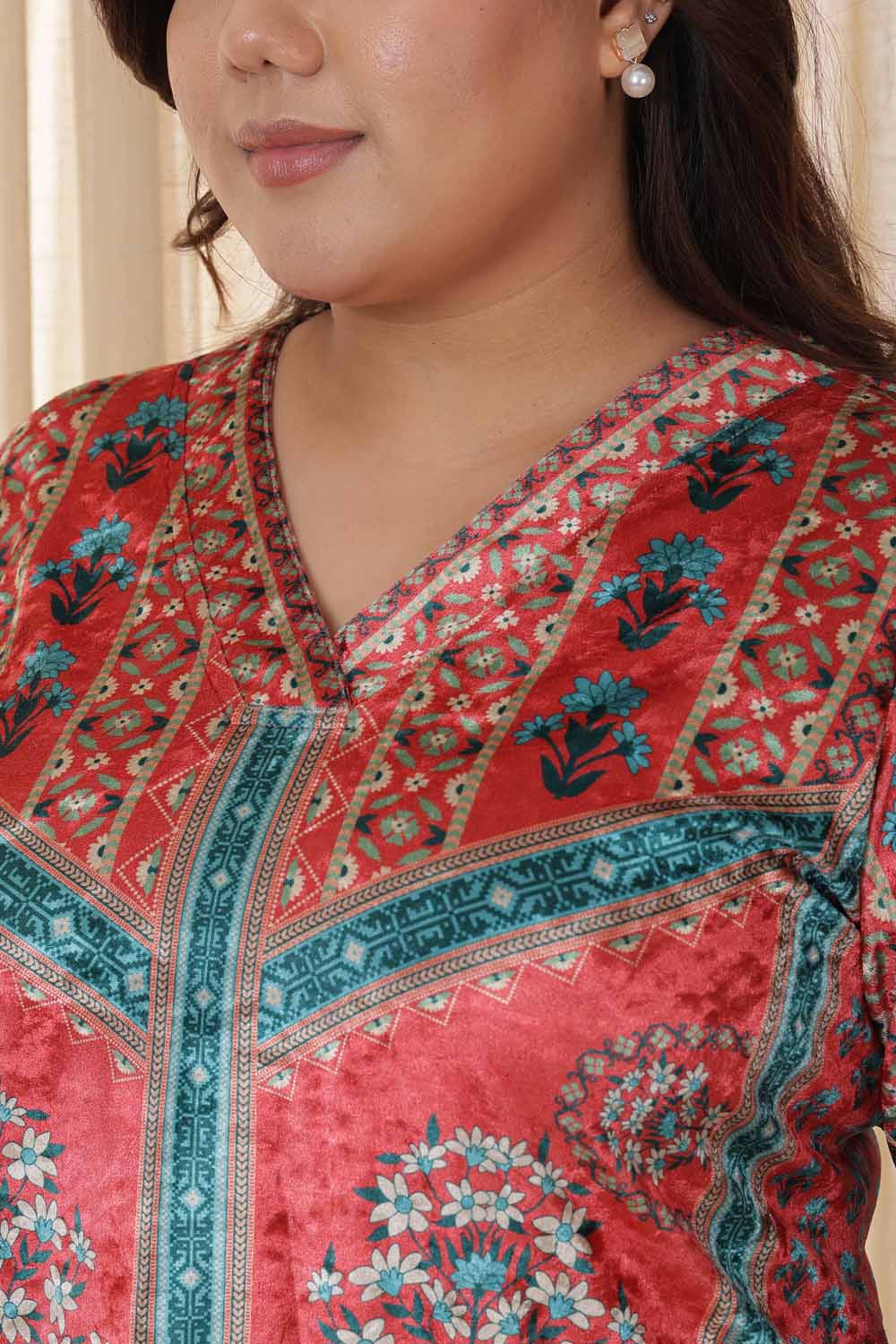 Comfortable Plus Size Red Teal Velvet Top