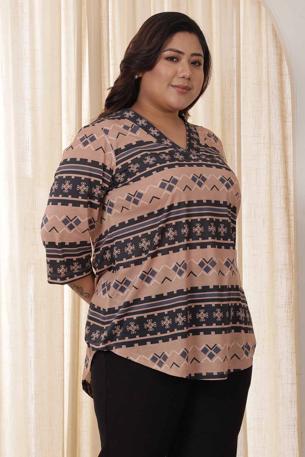 Comfortable Plus Size Beige Black Top