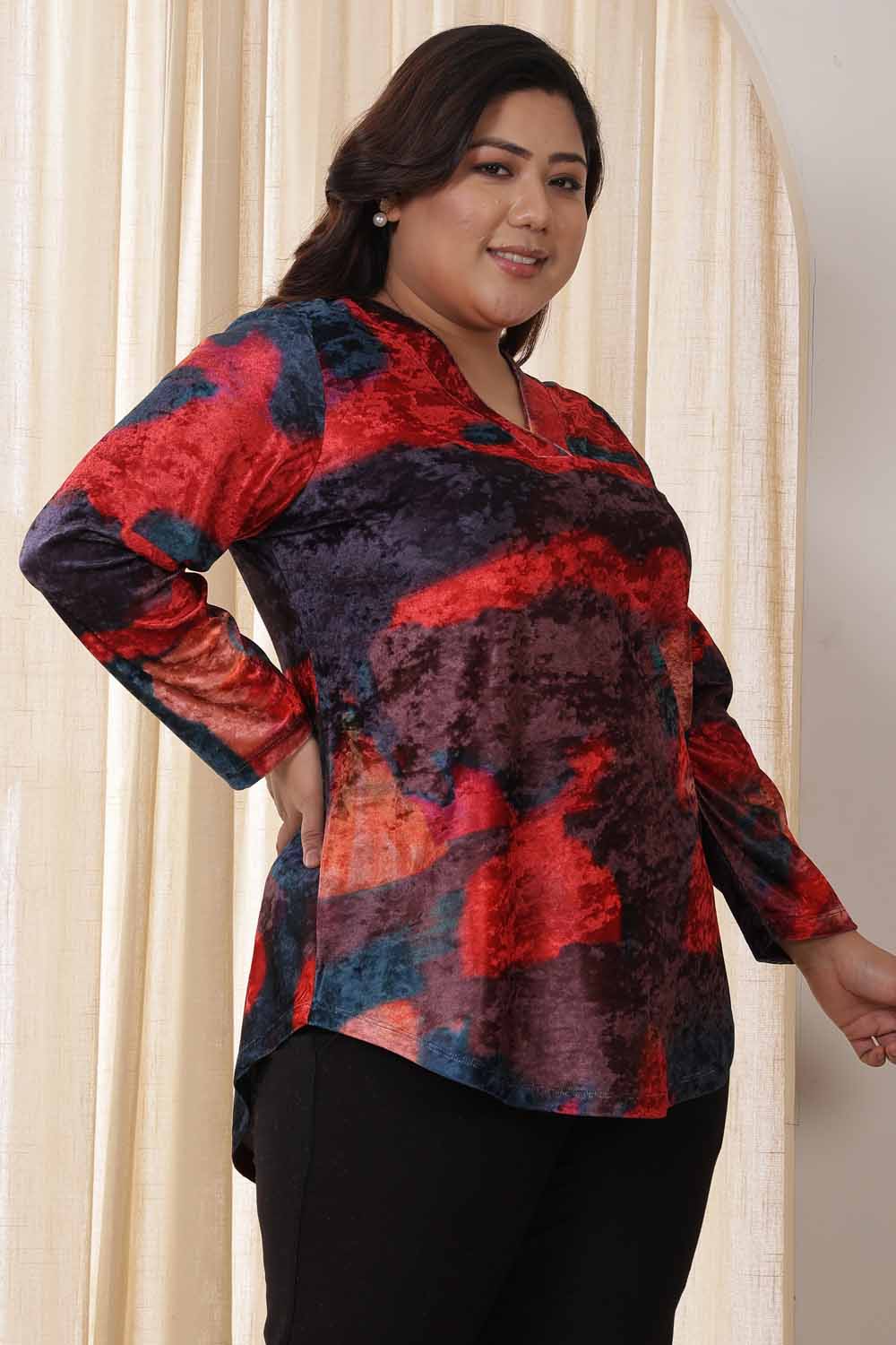 Comfortable Plus Size Red Abstract Velvet Top