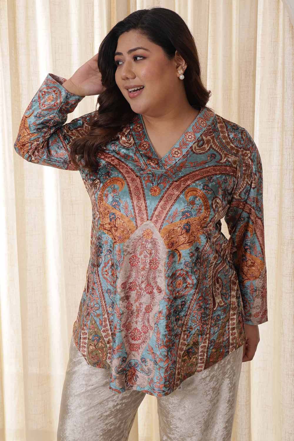 Plus Size Plus Size Multicolor Ethnic Velvet Top