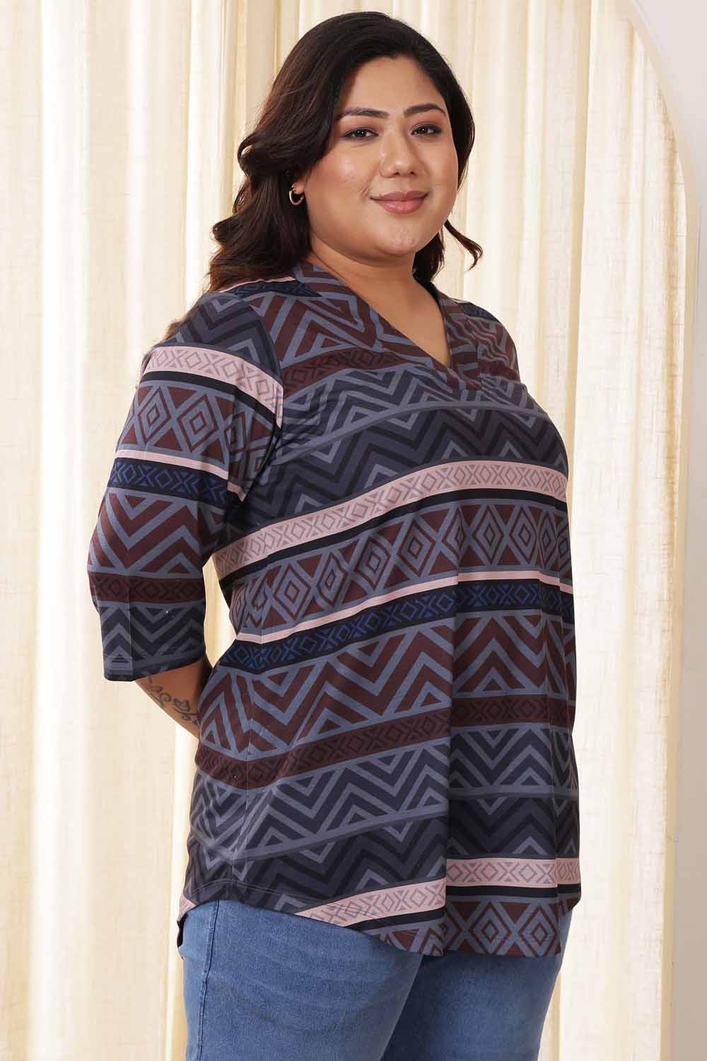 Plus Size Dark Geometric Top for Women