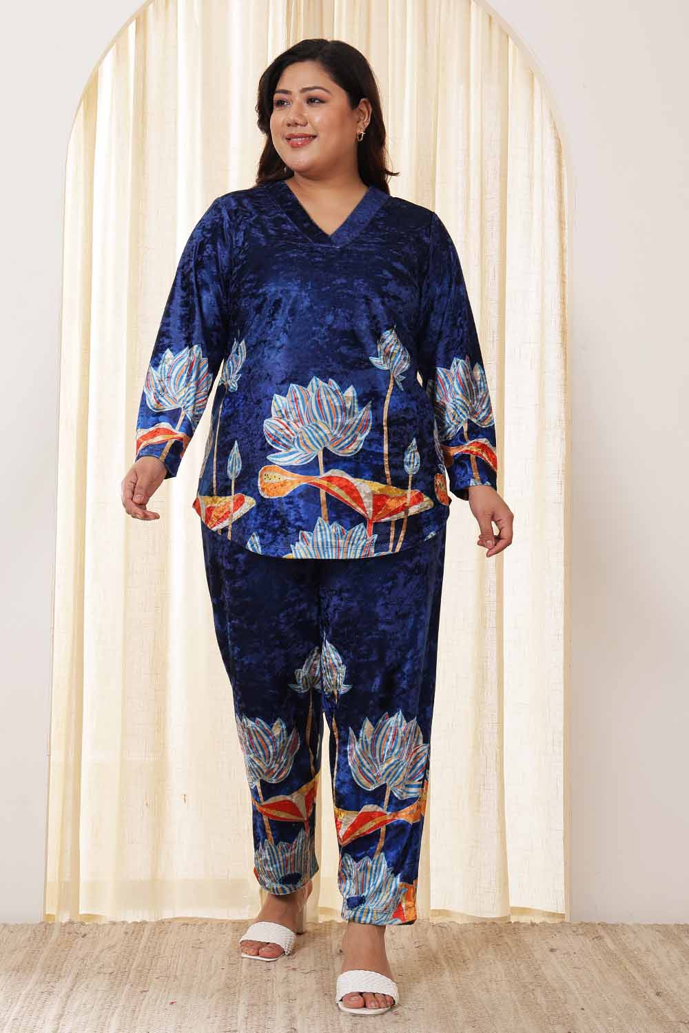 Plus Size Blue Floral Velvet Coord Set