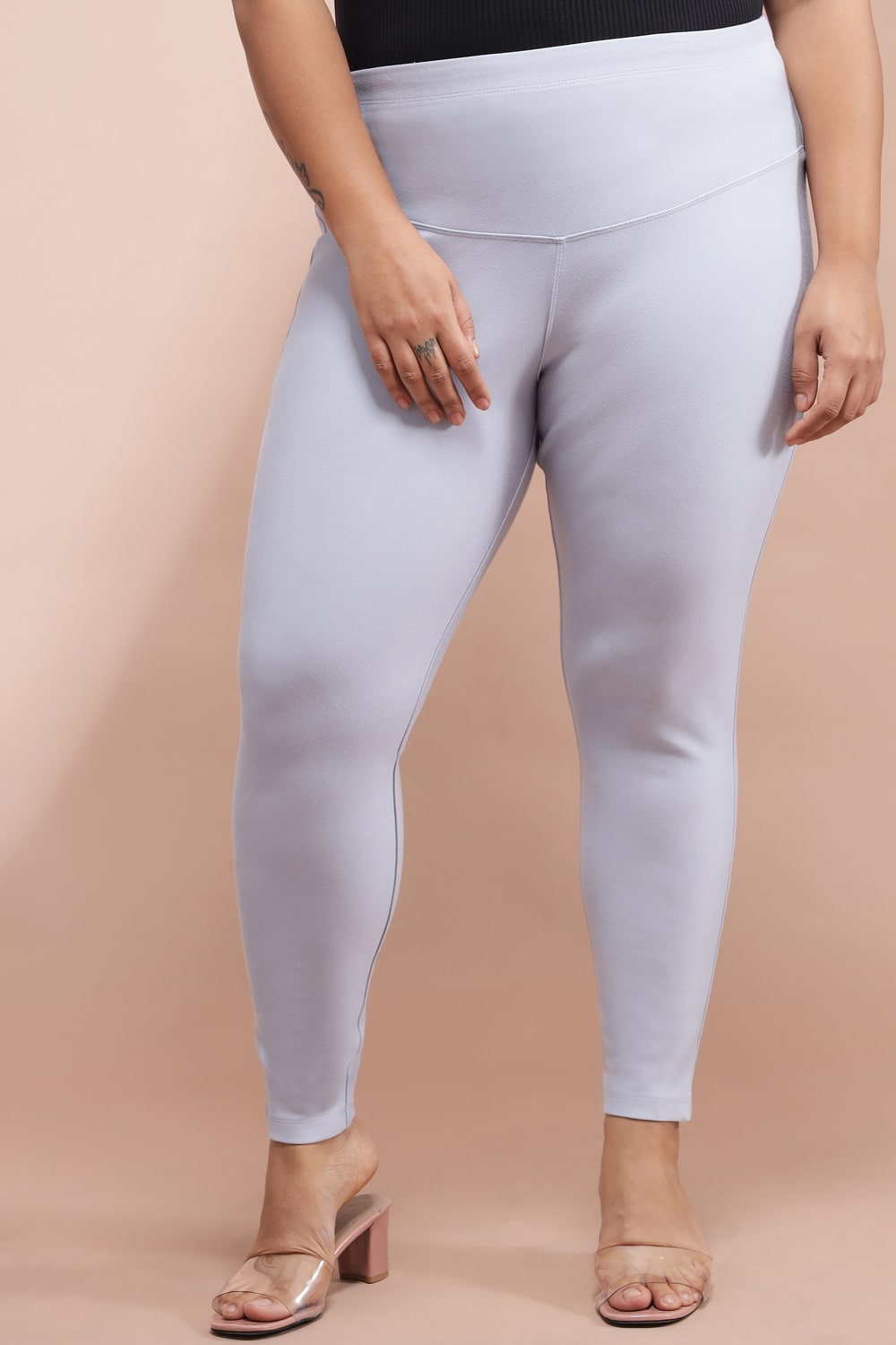 Us Size Fitness & Yoga Wear Seamless Leggings Sexy Pants with Pockets for Women  Crotchless Nude Custom Yoga Leggings Pants - China Yoga Leggings and Yoga  Pants price