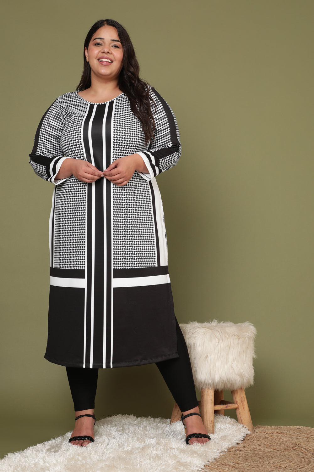 Houndstooth Pattern Play Art Woolen Winter Kurti