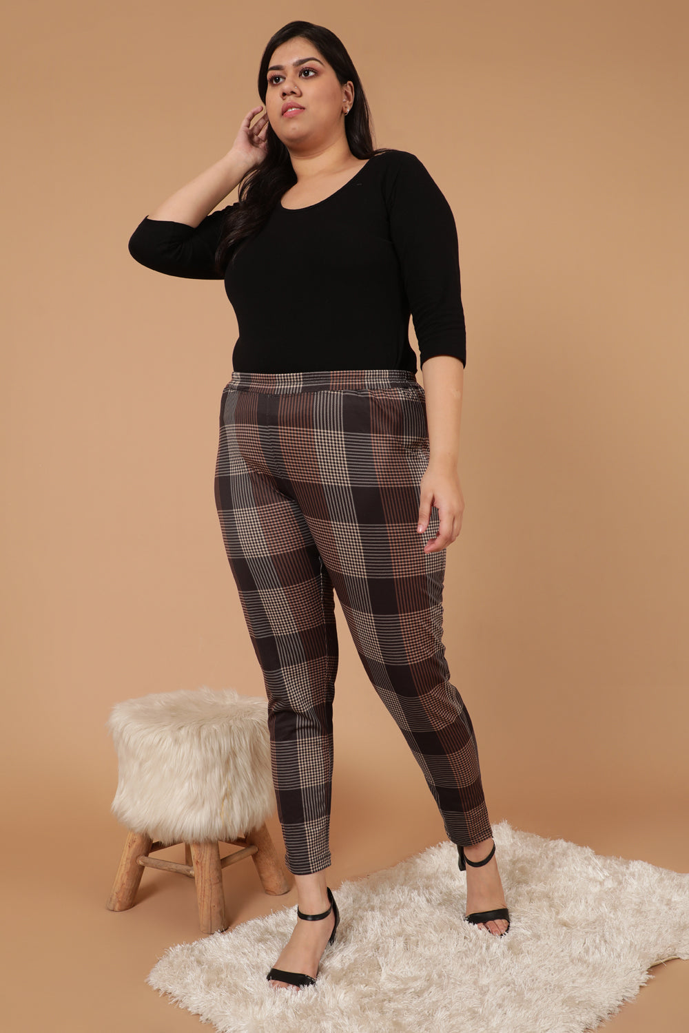 Plus Size Brown Black Check Art Warm Winter Fleece Leggings