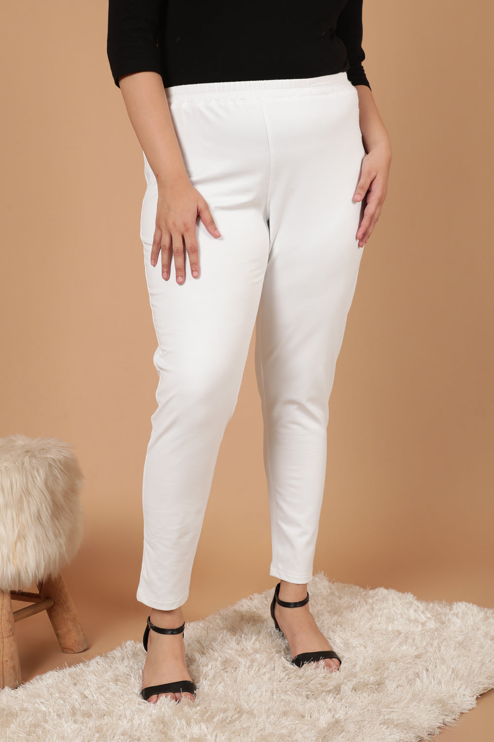 Plus Size Plus Size White Essential Warm Winter Fleece Leggings