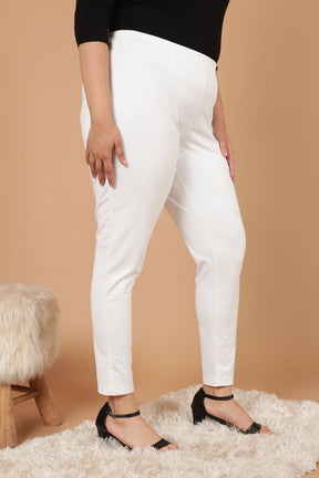 Plus Size White Essential Warm Winter Fleece Leggings