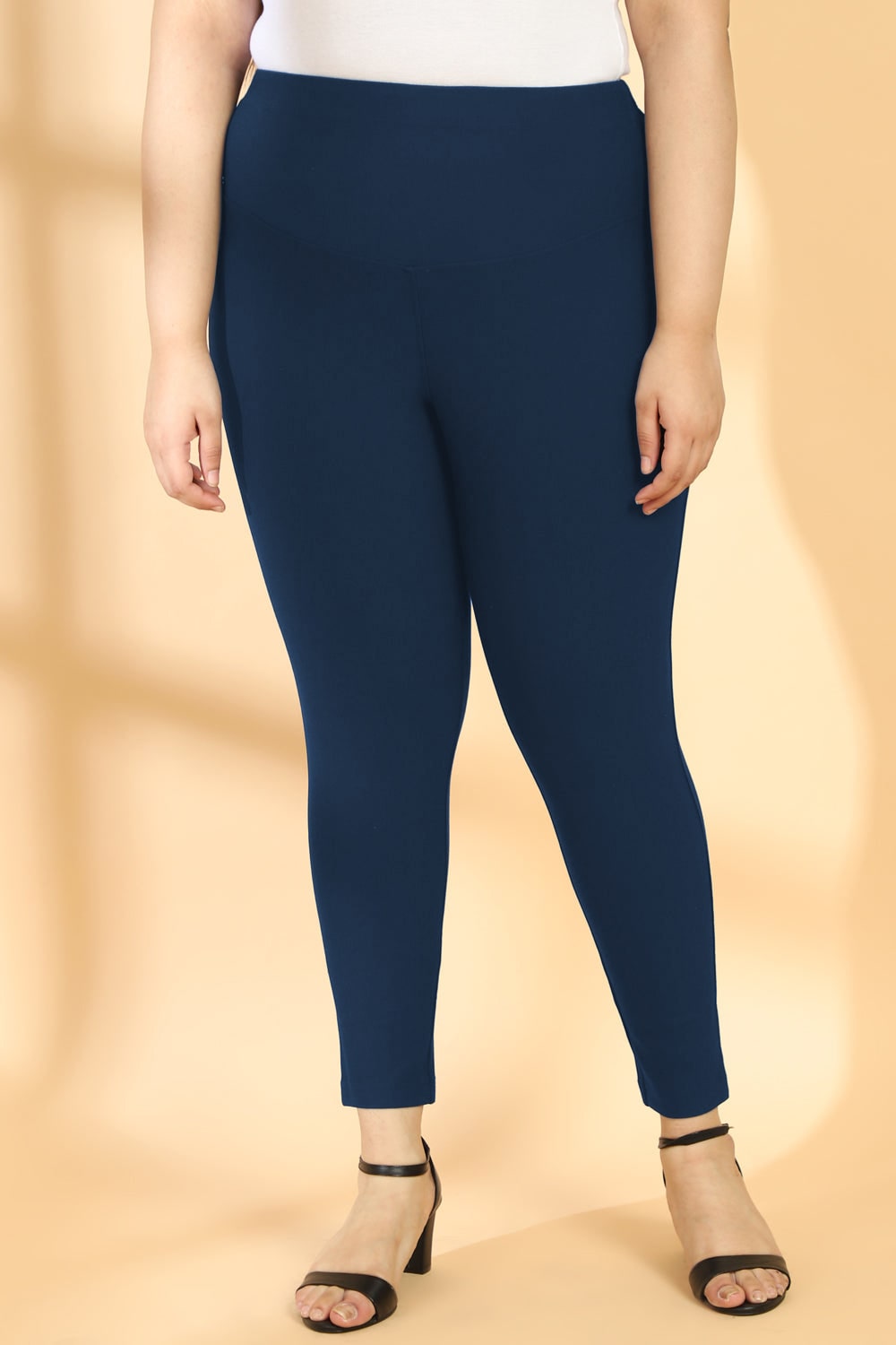Buy Carbon Fiber Plus Size Leggings for Women High Waisted Pants W/ High  Performance Print Non See Through Perfect for Yoga, Running and Workout  Online in India 